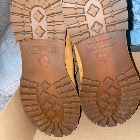 Timberlands - Picture 6 of 6